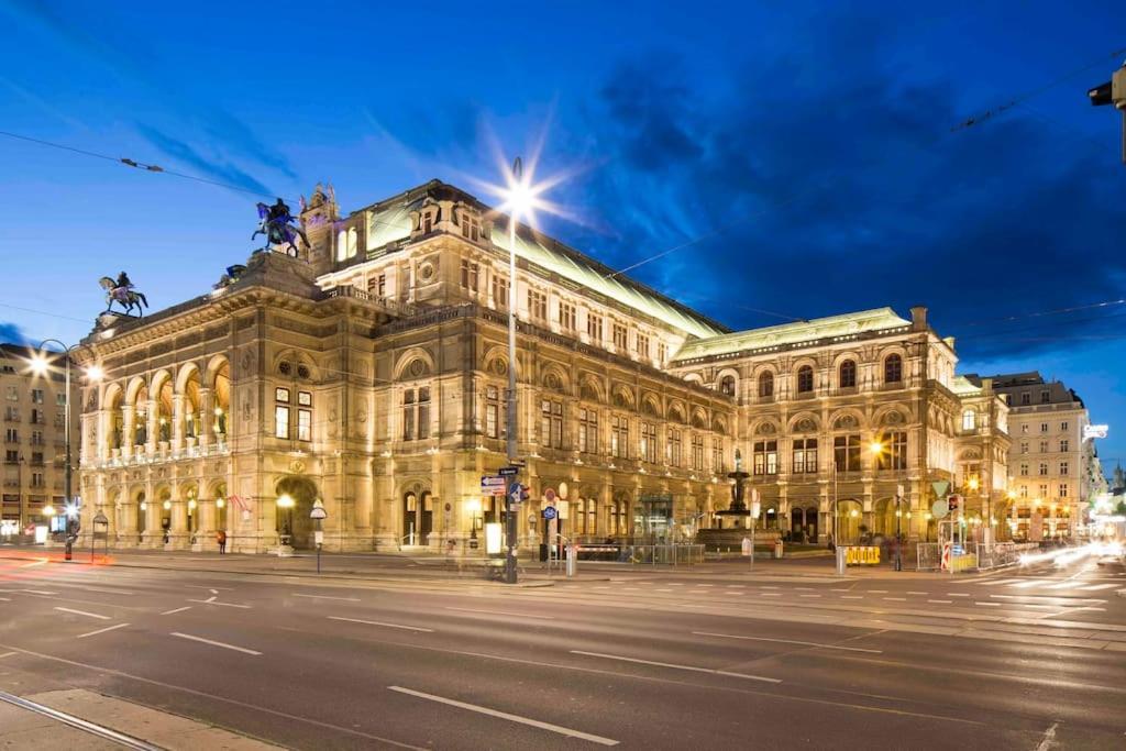Design Apartment In The Centre Of Vienna Exterior photo