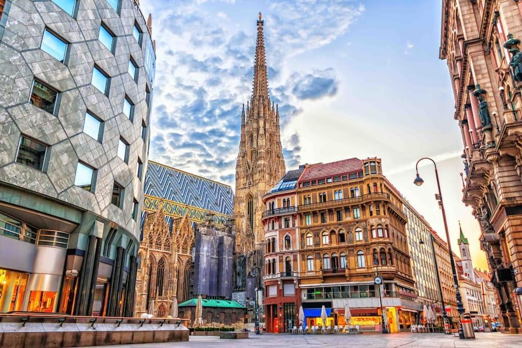 Design Apartment In The Centre Of Vienna Exterior photo