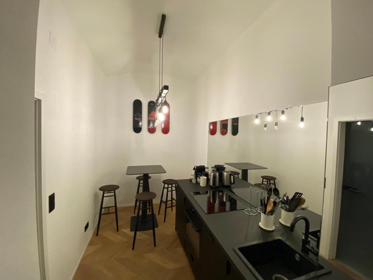 Design Apartment In The Centre Of Vienna Exterior photo